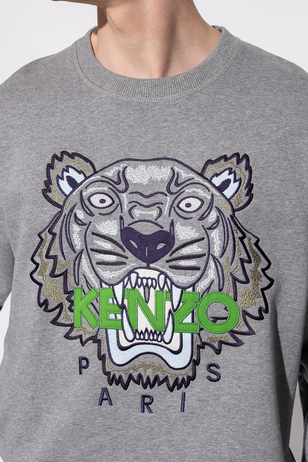 Kenzo sweater clearance indonesia